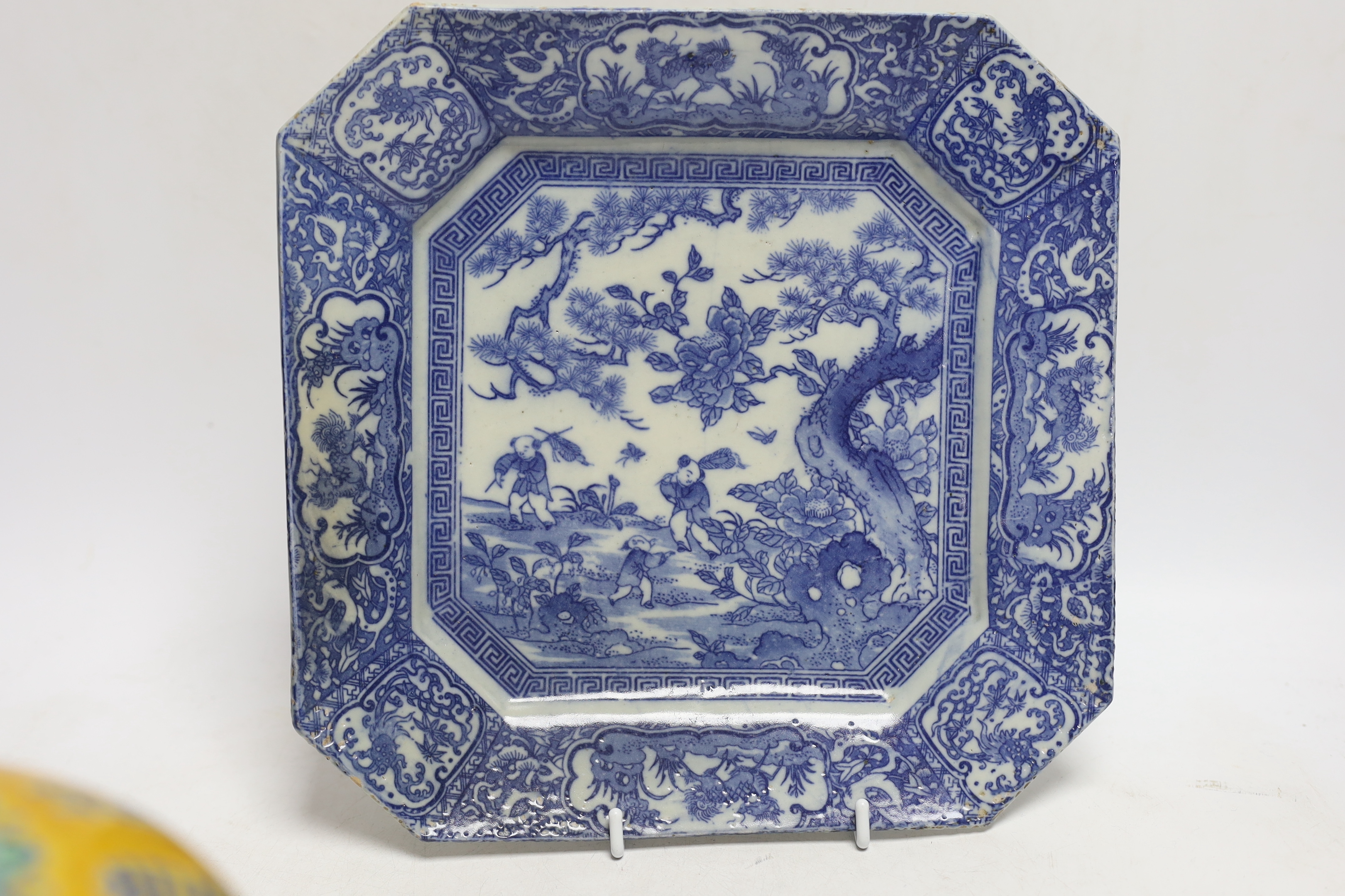 A collection of mostly Chinese ceramics, to include a vase, a lion dog, etc. blue and white dish 26cm square